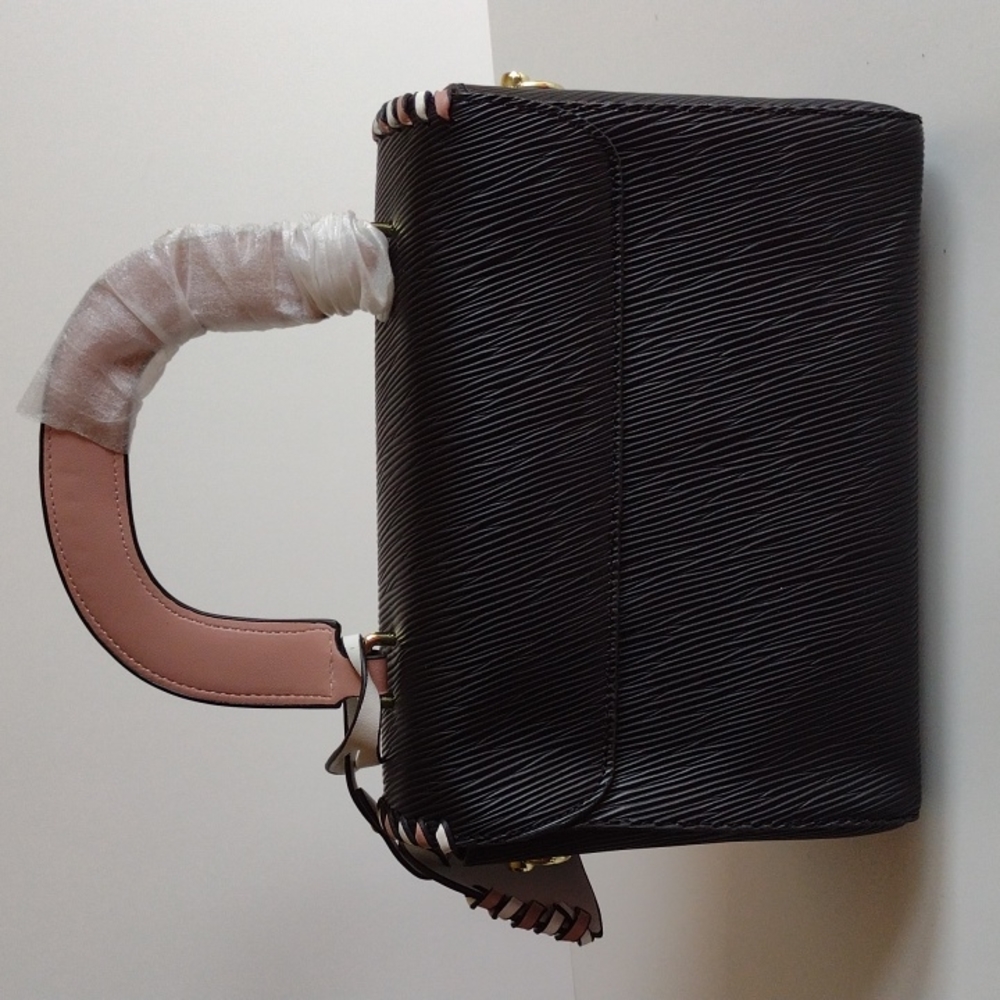 Fashion twist 2 way sling bag - Picture 10 of 12